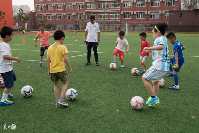 哈登里程碑快船大胜篮网59分 灰熊力克马刺