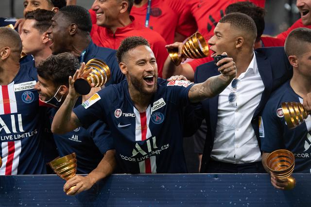 英超11轮战罢 去年同期热刺下滑8位曼联下滑5位